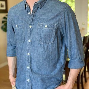 Gap Slim Fit Chambray Shirt